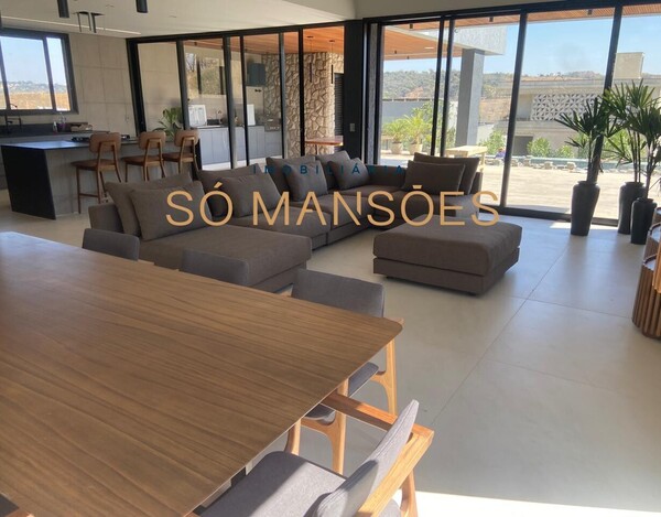 CASA EM CONSTRUÇÃO À VENDA NO CONDOMÍNIO ALPHAVILLE EM VESPASIANO