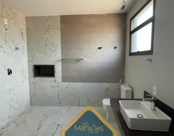 Casa de 390m² à Venda no Alphaville Lagoa dos Ingleses - Nova Lima/MG.