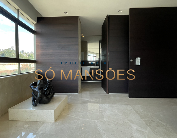 MAGNÍFICO APARTAMENTO COM VISTA 360º NO BAIRRO SANTA LÚCIA EM BH