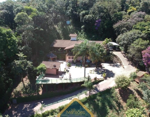 Casa de 324 m² à Venda com 1 Suíte e 20 Vagas no Arvoredo, Nova Lima - MG