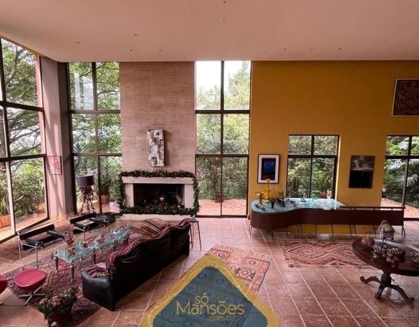Casa em Terreno Privilegiado de 1.176 m² à Venda com 3 Suítes e Vista Magnífica no Bosque da Ribeira, Nova Lima - MG