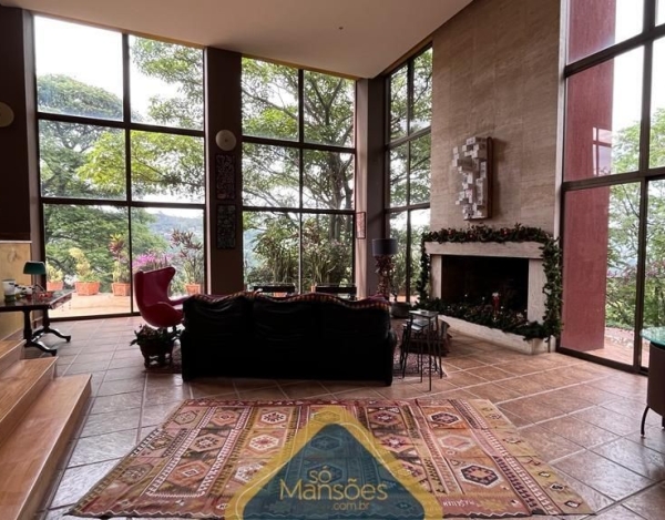 Casa em Terreno Privilegiado de 1.176 m² à Venda com 3 Suítes e Vista Magnífica no Bosque da Ribeira, Nova Lima - MG
