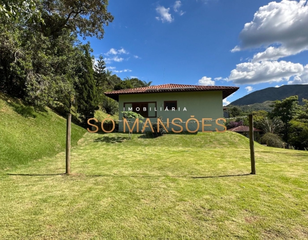 EXCELENTE CASA À VENDA NO CONDOMÍNIO VILA DO OURO - NOVA LIMA