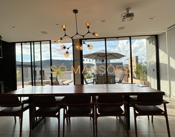 CASA A VENDA NO ALPHAVILLE LAGOA DOS INGLESES / EXCELENTE LOCALIZAÇÃO