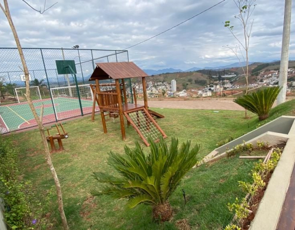 LOTE A VENDA NO CONDOMÍNIO HORIZONTES DA SERRA / UBÁ