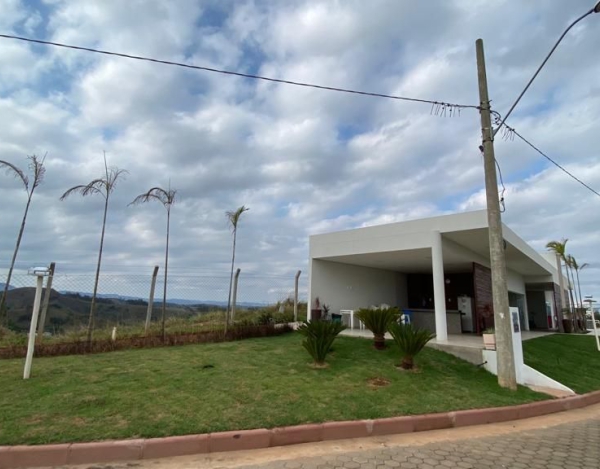 LOTE A VENDA NO CONDOMÍNIO HORIZONTES DA SERRA / UBÁ