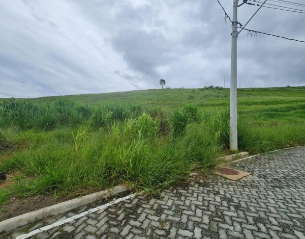 LOTE DE 537M² A VENDA NO CONDOMÍNIO RESERVA BOAVENTURA - CATAGUASES
