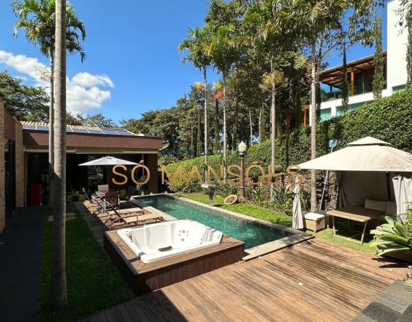 Casa de Alto Padrão de 317 m² à Venda com 3 Suítes e Espaço Gourmet no Condomínio Retiro do Chalé, Brumadinho - MG
