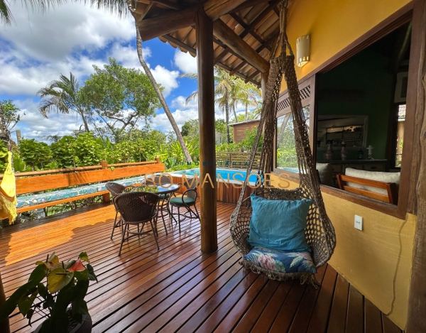 Casa à venda no condomínio Outeiro das Brisas - Trancoso/BA.