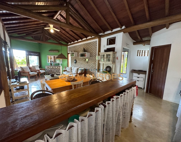 Casa à venda no condomínio Outeiro das Brisas - Trancoso/BA.