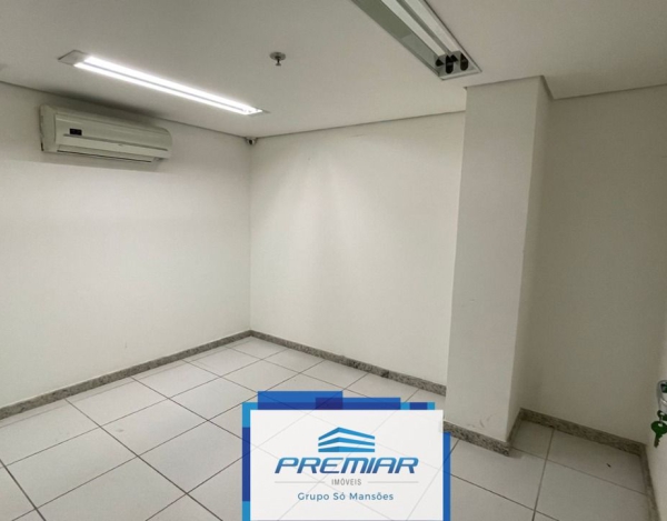 Oportunidade loja de 407,16m² à venda na área hospitalar.