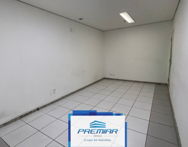 Oportunidade loja de 407,16m² à venda na área hospitalar.