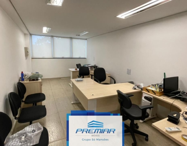 Oportunidade!! Prédio comercial de 4.902,97m².