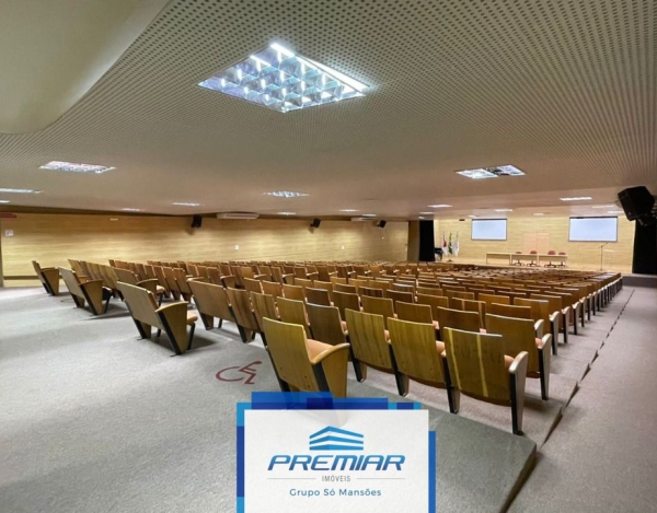 Oportunidade!! Prédio comercial de 4.902,97m².