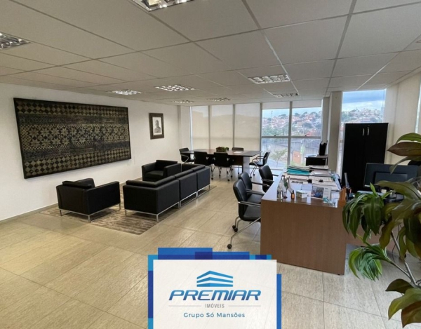 Oportunidade!! Prédio comercial de 4.902,97m².