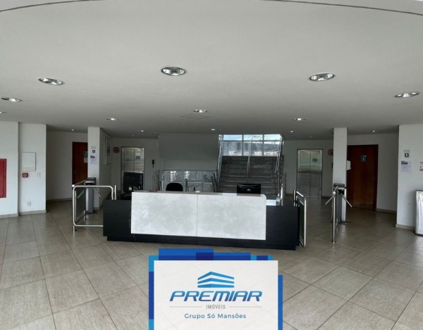 Oportunidade!! Prédio comercial de 4.902,97m².