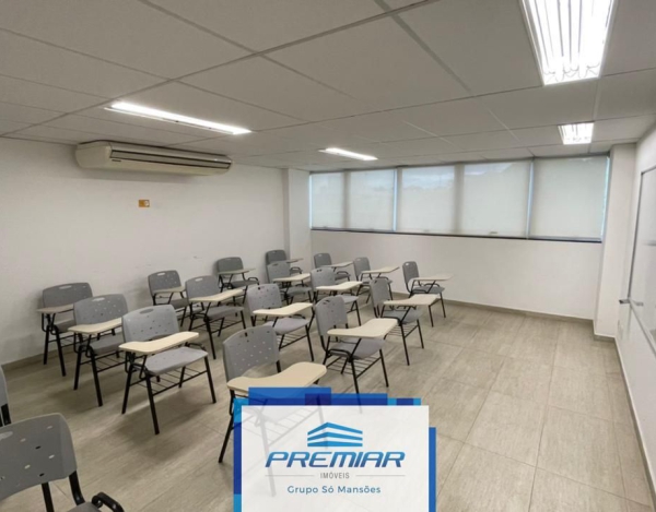 Oportunidade!! Prédio comercial de 4.902,97m².