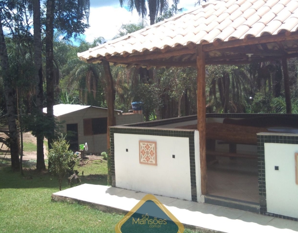 Ótimo sítio à venda em Casa Branca/Brumadinho.