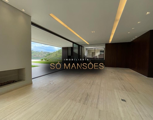 CASA DE 812m² VENDIDA NO VALE DOS CRISTAIS