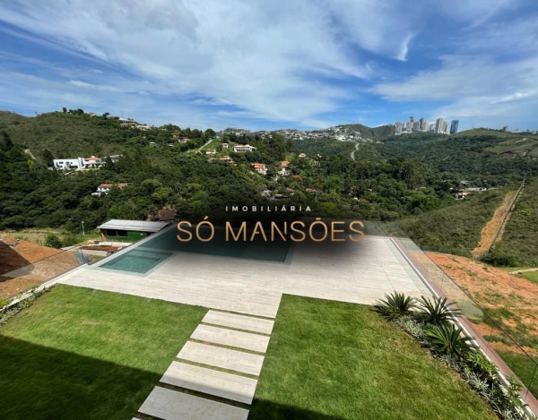 CASA DE 812m² VENDIDA NO VALE DOS CRISTAIS