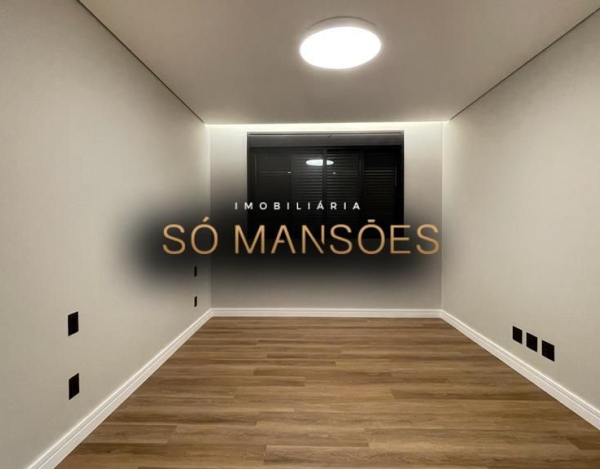 CASA DE 812m² VENDIDA NO VALE DOS CRISTAIS