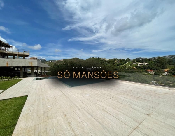 CASA DE 812m² VENDIDA NO VALE DOS CRISTAIS