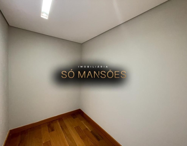 CASA DE 812m² VENDIDA NO VALE DOS CRISTAIS