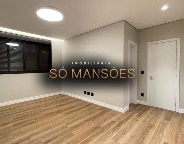 CASA DE 812m² VENDIDA NO VALE DOS CRISTAIS