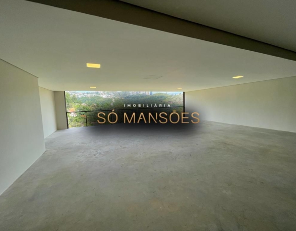 CASA DE 812m² VENDIDA NO VALE DOS CRISTAIS
