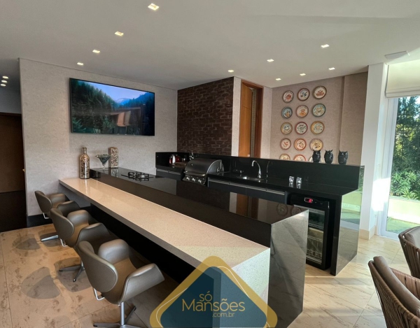 EXCLUSIVA! CASA LUXUOSA DE 1103,5M² NO VALE DOS CRISTAIS - UMA OPORTUNIDADE ÚNICA!