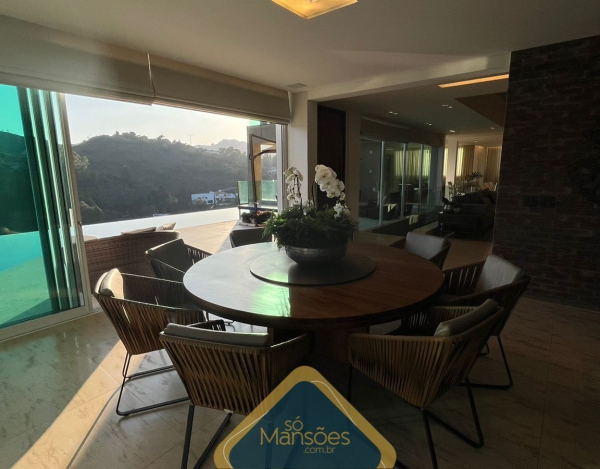 EXCLUSIVA! CASA LUXUOSA DE 1103,5M² NO VALE DOS CRISTAIS - UMA OPORTUNIDADE ÚNICA!