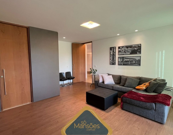 EXCLUSIVA! CASA LUXUOSA DE 1103,5M² NO VALE DOS CRISTAIS - UMA OPORTUNIDADE ÚNICA!