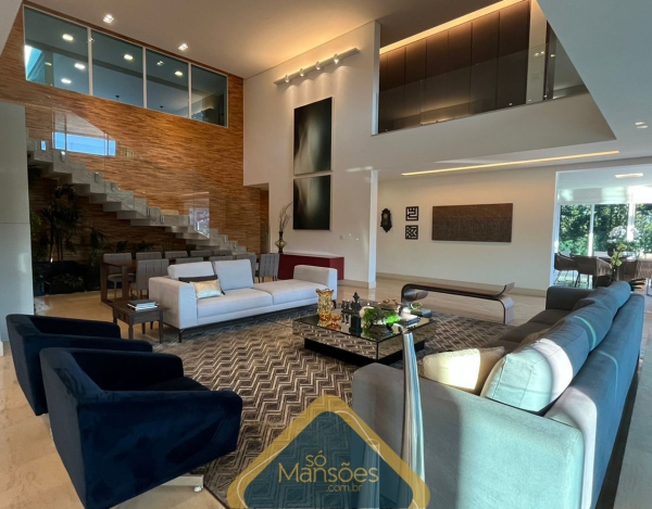 EXCLUSIVA! CASA LUXUOSA DE 1103,5M² NO VALE DOS CRISTAIS - UMA OPORTUNIDADE ÚNICA!