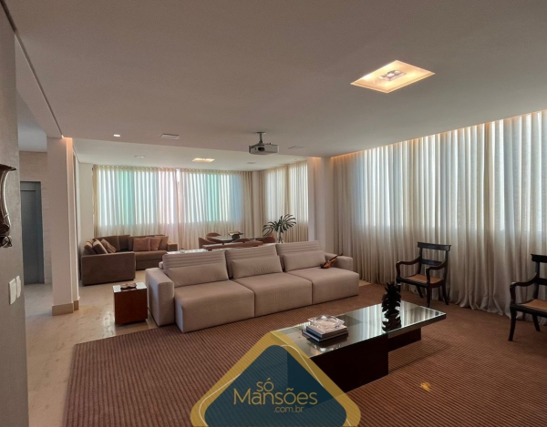 EXCLUSIVA! CASA LUXUOSA DE 1103,5M² NO VALE DOS CRISTAIS - UMA OPORTUNIDADE ÚNICA!