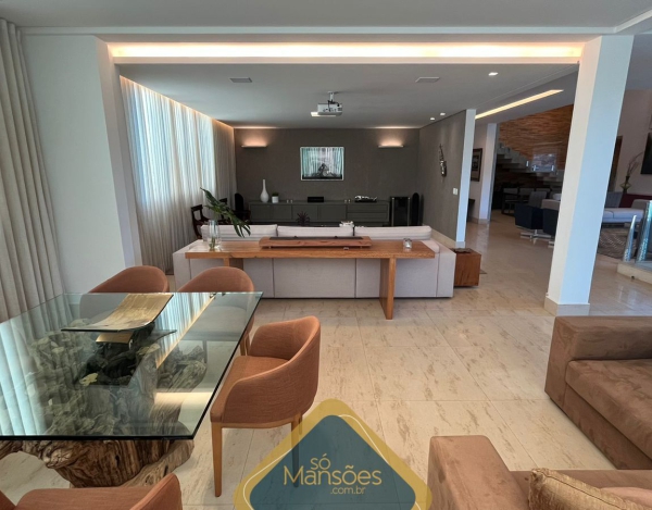 EXCLUSIVA! CASA LUXUOSA DE 1103,5M² NO VALE DOS CRISTAIS - UMA OPORTUNIDADE ÚNICA!