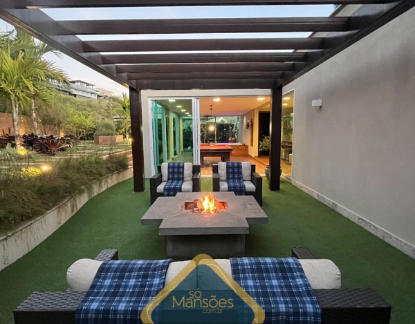EXCLUSIVA! CASA LUXUOSA DE 1103,5M² NO VALE DOS CRISTAIS - UMA OPORTUNIDADE ÚNICA!