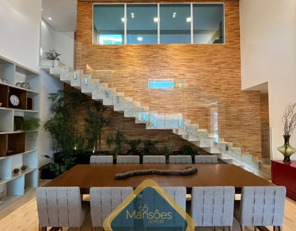 EXCLUSIVA! CASA LUXUOSA DE 1103,5M² NO VALE DOS CRISTAIS - UMA OPORTUNIDADE ÚNICA!