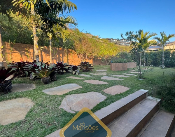 EXCLUSIVA! CASA LUXUOSA DE 1103,5M² NO VALE DOS CRISTAIS - UMA OPORTUNIDADE ÚNICA!