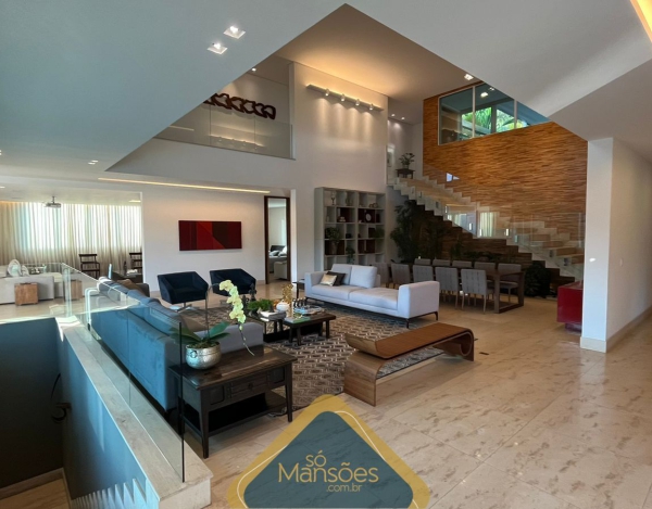 EXCLUSIVA! CASA LUXUOSA DE 1103,5M² NO VALE DOS CRISTAIS - UMA OPORTUNIDADE ÚNICA!