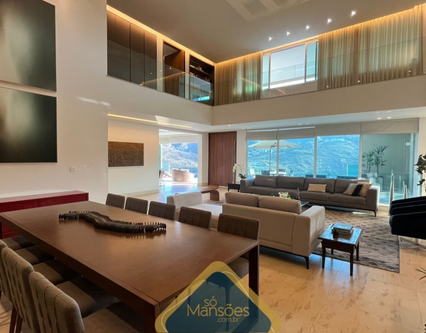 EXCLUSIVA! CASA LUXUOSA DE 1103,5M² NO VALE DOS CRISTAIS - UMA OPORTUNIDADE ÚNICA!