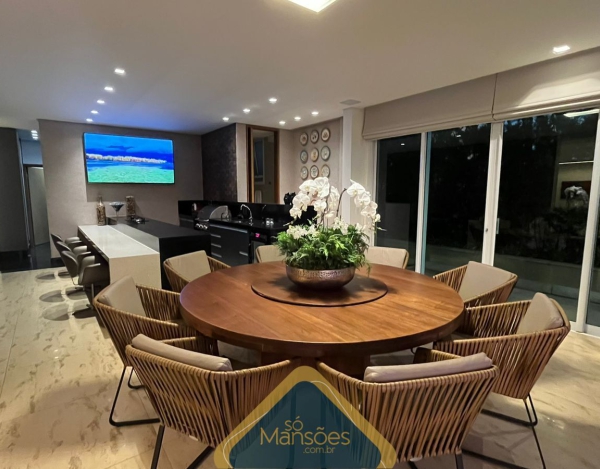 EXCLUSIVA! CASA LUXUOSA DE 1103,5M² NO VALE DOS CRISTAIS - UMA OPORTUNIDADE ÚNICA!