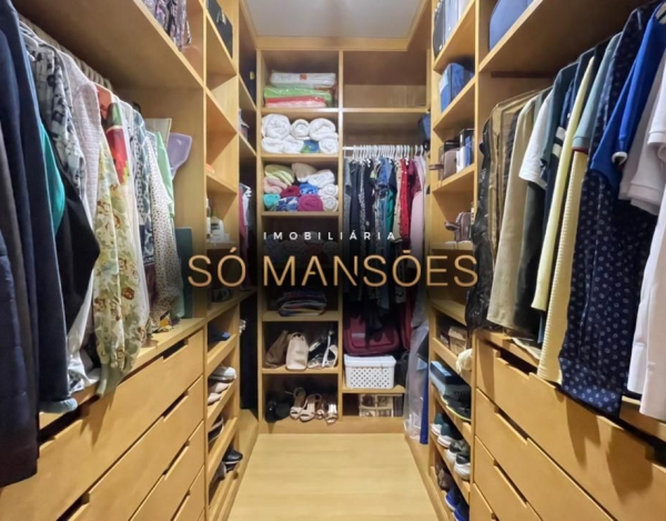 CASA À VENDA NO BAIRRO MANGABEIRAS / EXCELENTE LOCALIZAÇÃO