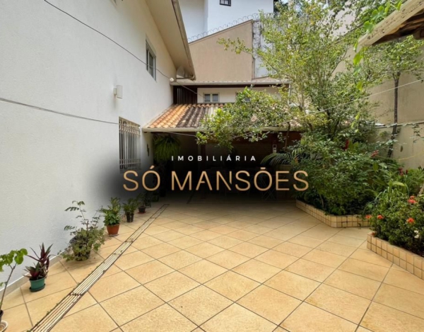 CASA À VENDA NO BAIRRO MANGABEIRAS / EXCELENTE LOCALIZAÇÃO
