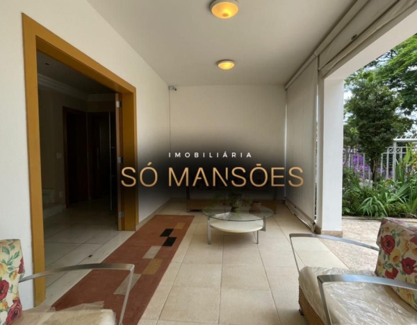 CASA À VENDA NO BAIRRO MANGABEIRAS / EXCELENTE LOCALIZAÇÃO