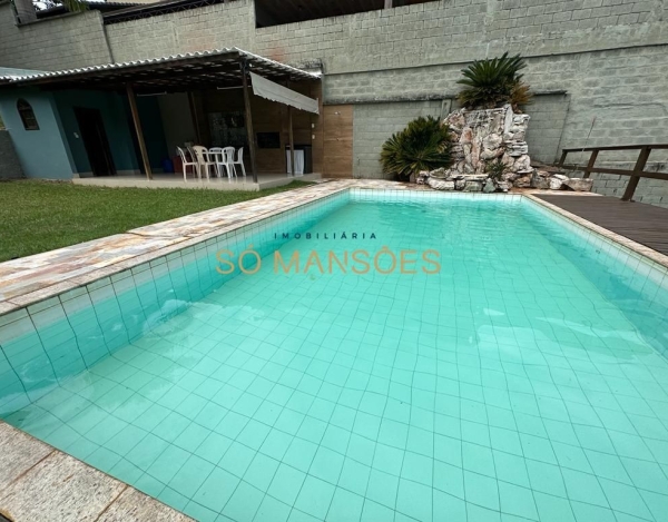 Casa de Alto Padrão de 344 m² à Venda com 1 Suíte e Sauna no Ouro Velho Mansões, Nova Lima - MG