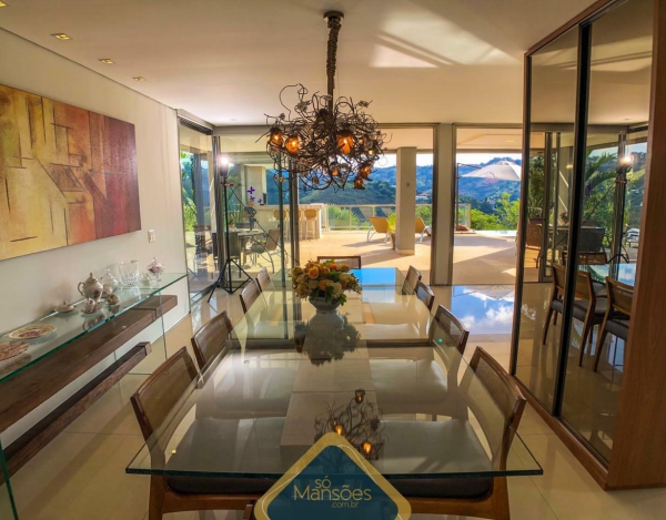 CASA À VENDA NO CONDOMÍNIO VALE DOS CRISTAIS / VISTA PRIVILEGIADA 