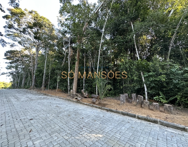 Lote de 1049m² à venda  no condomínio Trancoso Eco Residence - Trancoso/BA.