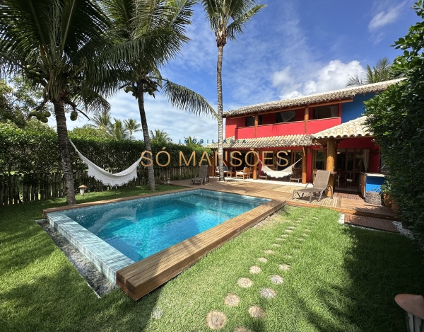 Casa de Luxo de 174 m² à Venda com 3 Suítes e Espaço Gourmet no Condomínio Outeiro das Brisas - Bahia, Trancoso - BA