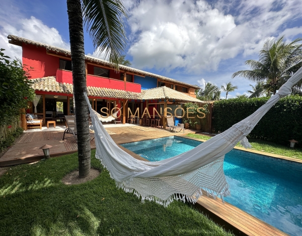 Casa de Luxo de 174 m² à Venda com 3 Suítes e Espaço Gourmet no Condomínio Outeiro das Brisas - Bahia, Trancoso - BA