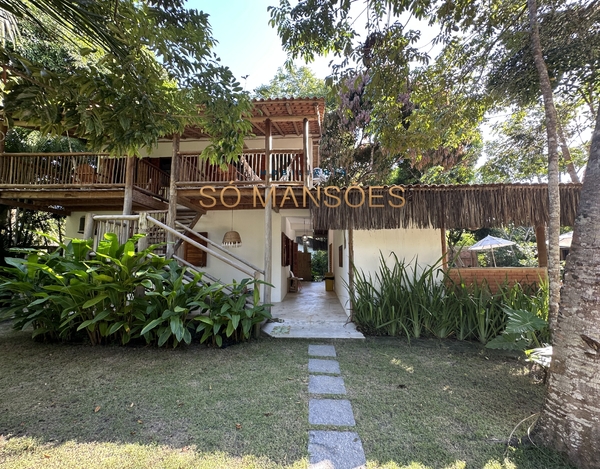 Pousada com 8 suítes à venda na Estrada dos Macacos - Trancoso/BA. 